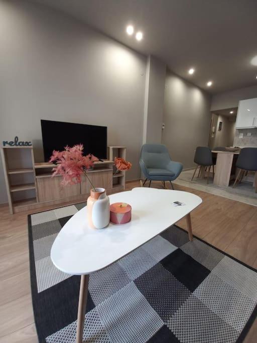 סלוניקי Kassandrou Deluxe Apartment מראה חיצוני תמונה