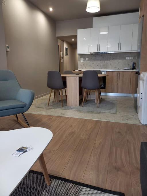 סלוניקי Kassandrou Deluxe Apartment מראה חיצוני תמונה